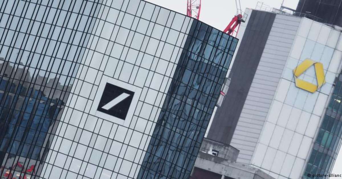 Deutsche Bank E Commerzbank Confirmam Negocia Es Sobre Fus O