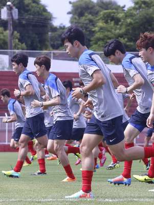Seleção da Coreia do Sul treina em Foz do Iguaçu Foto: Nilton Rolim / Divulgação