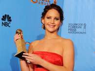 Pero no fueron solamente las presentadores que usaron a Meryl Streep para hacer un chiste ya que Jennifer Lawrence dijo, "Le gané a Meryl," cuando ganó por Silver Linings Playbook. Foto: Getty Images