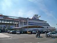 El Ferry que sale de Santander con destino al Reino Unido. Foto: EUROPA PRESS