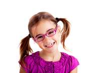 Muchos infantes escogen sus lentes e función de aquello que podría ser atractivo para sus compañeros.Foto: Thinkstock.com