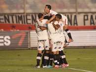 Guastavino anot&oacute; su segundo gol con la camiseta crema Foto: Terra Perú