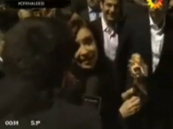 En CQC le regalaron a Cristina la muñeca de su personaje favoritoFoto: Captura TV