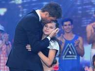 Marcelo junto a su hija Juanita, los Tinelli que sufrieron la furia de las Directioners. Foto: Web.