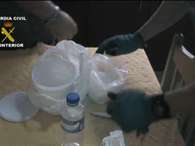 Imagen cedida por la Guardia Civil del material incautado. Foto: Guardia Civil