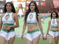 Lindas edecanes disfrutan las semifinales del Clausura 2013 Foto: Mexsport
