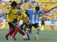 A las 18:05 se enfrentan Argentina y Colombia en el Monumental de Buenos Aires.  Foto: AFP