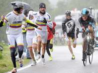 Urán en subida de alta montaña. Foto: EFE