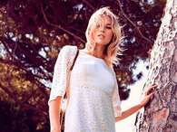 Minivestido blanco de crochet de Hoss Intropia. Foto: Hoss Intropia
