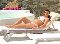 Asú lucía Kim Kardashian con su barriga de embarazada. Foto: Reproducción Splash News