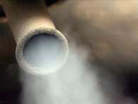 Reducción de CO2 por la crisis: El paro y la caída del PIB propician que haya menos desplazamientos laborales y menor emisión de gases de Efecto invernadero por habitante Foto: Terra