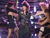 Fotos: Cher estrenó su nuevo sencillo "Woman's world". Foto: Video Oficial