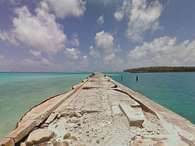 Sand Island, una de las islas del Pacífico medio. Foto: Google