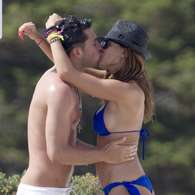 Fotos: Jessica Bueno y  Peleteiro derrochan pasión en Ibiza. Foto: Gtres