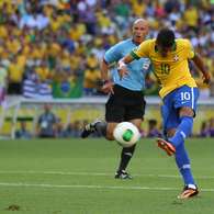 Vea en imágenes el golazo de Neymar a México.