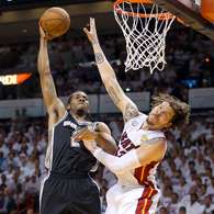 Heat revive ante Spurs y obliga un juego 7 en Finales NBA. Foto: Getty Images