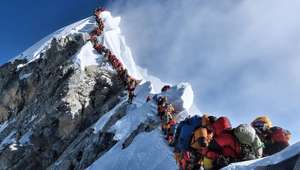 Mais quatro alpinistas morrem no Monte Everest