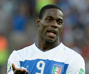 Mario Balotelli (Delantero-Italia): Ya demostró su enorme talento ante los mexicanos, por lo que podría ser clave para definir el duelo a favor de los italianos. Foto: Getty Images