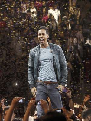 Santos resultó ganador del premio "Tr3s Mejor Artista Latino 2012" de los MTV Video Music Awards. Foto: Jason DeCrow, Archivo / AP