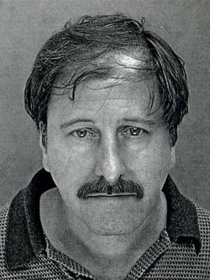 Salvatore Perrone is picture in this 2001 booking photo from the Franconia Township Police Department, in Telford, Pennsylvania. Foto: Franconia Township Police Deptartment / Reuters