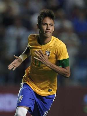 Barcelona recognized the team's interest in signing the Brazilian star when he is ready to leave Santos. Foto: Enrique Marcarian / Reuters