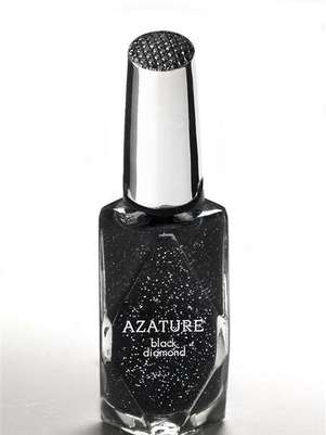 A bottle of nail polish by Azature, containing small, full cut diamonds, is shown in this handout photo released by Azature to Reuters February 17, 2013. Hollywood stars wanting to look their best for the 85th Academy Awards, Tinseltown's biggest night of the year, are being offered beauty treatments ranging from the lavish to plain loony such as $250,000 black diamond nail varnish and bird excrement facials. Los Angeles' luxury jewelry designer Azature Pogosian, who goes by the single name Azature, has created a black nail polish containing small, full cut diamonds that he said "add a three dimensional sparkle" when applied on the nail. Foto: Azature / Reuters
