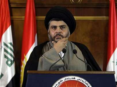 Iraqi Shiite cleric Moqtada al-Sadr listen to questions during a news conference in Arbil, about 350 km (220 miles) north of Baghdad April 26, 2012. Foto: Azad Lashkari / Reuters In English