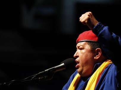Venezuela's President Hugo Chavez speaks during an election rally in Barcelona in the state of Anzoategui July 12, 2012. Foto: Carlos Garcia Rawlins / Reuters In English