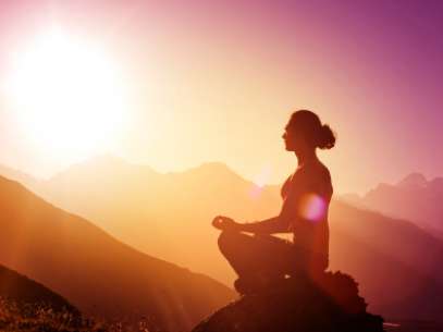 La meditación Zen se conoce como zazen y consiste en nada más que en sentarse. Sólo sentarse, relajarse y liberar la mente de distracciones. Foto: Getty Images