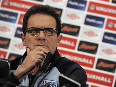 El entrenador italiano Fabio Capello dirigirá a la selección de fútbol de Rusia, anunció el lunes la federación de ese país. En la foto de archivo, Capello en una rueda de prensa en el estadio de Wembley cuando aun era técnico de Inglaterra. Nov 11, 2011. Foto: Nigel Roddis / Reuters en español