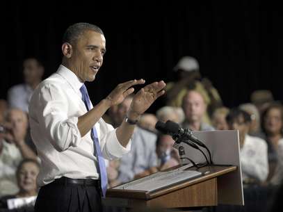 El presidente Barack Obama habla en un acto de campaña en el Century Village en West Palm Beach, Florida. Foto: Susan Walsh / AP