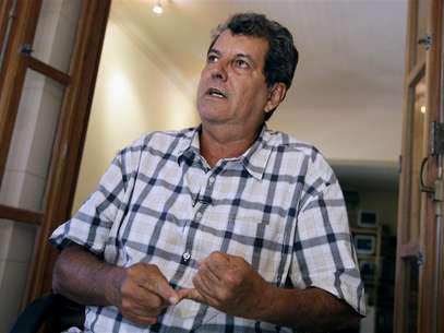 Cuban dissident Oswaldo Paya talks to Reuters during an interview in Havana September 8, 2010. Foto: Enrique De La Osa / Reuters In English