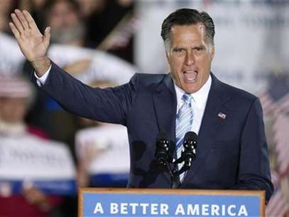 Republican presidential candidate Mitt Romney addresses supporters during a rally in Manchester, New Hampshire April 24, 2012. Foto: Dominick Reuter / Reuters In English