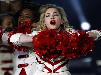 Madonna performs on stage as part of her MDNA tour at Murrayfield Stadium in Edinburgh, Scotland July 21, 2012. Foto: David Moir / Reuters In English