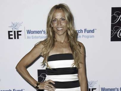 Sheryl Crow en la gala Unforgettable Evening de Entertainment Industry Foundation en una fotografía del 18 de abril de 2012. Un juez dio a Crow una órden de restricción temporal contra un hombre que amenazó públicamente con dispararle.  Foto: Matt Sayles, archivo / AP