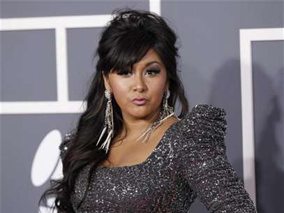 Television personality Nicole "Snooki" Polizzi arrives at the 53rd annual Grammy Awards in Los Angeles, California, February 13, 2011. Foto: Danny Moloshok / Reuters In English