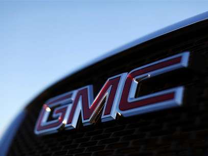A General Motors logo is seen on a vehicle for sale at the GM dealership in Carlsbad, California January 4, 2012. Foto: Mike Blake / Reuters In English