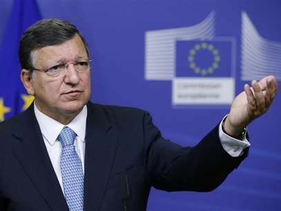 European Commission President Jose Manuel Barroso addresses a news conference after meeting Egypt's President Mohamed Mursi (unseen) at the EU Commission headquarters in Brussels September 13, 2012. Foto: Francois Lenoir / Reuters In English