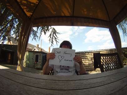 Una muestra de que el amor rompe barreras.  Foto: love9000kmaway.blogspot.com.br