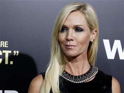 Actress Jennie Garth arrives as a guest at the premiere of the new film "End of Watch" in Los Angeles September 17, 2012. Foto: Fred Prouser / Reuters In English