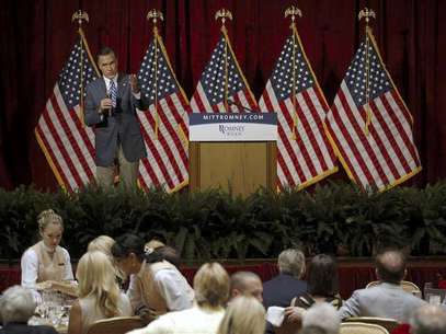 Republican presidential candidate and former Massachusetts Governor Mitt Romney speaks at a campaign fundraiser in Del Mar, California September 22, 2012. Foto: Brian Snyder / Reuters In English