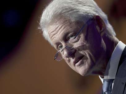 El ex presidente estadounidense Bill Clinton inaugura ante líderes mundiales la Iniciativa Global Clinton, el domingo 23 de septiembre de 2012 en Nueva York.  Foto: Mark Lennihan / AP