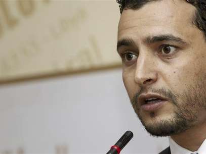 Libya's Prime Minister Mustafa Abushagur speaks at a news conference in Tripoli in this December 4, 2011 file photo. Foto: Ismail Zitouny / Reuters In English