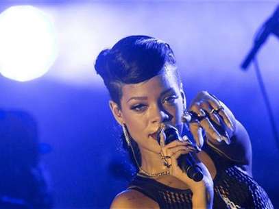 Singer Rihanna performs during a concert as part of her 777 tour in Berlin, November 18, 2012. Foto: Thomas Peter / Reuters