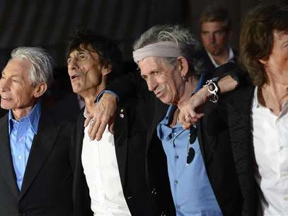 (L - R)The Rolling Stones members Charlie Watts, Ronnie Wood, Keith Richards and Mick Jagger arrive for the world premiere of the Rolling Stones documentary "Crossfire Hurricane" at the Odeon Leicester Square in London October 18, 2012. Foto: Paul Hackett / Reuters