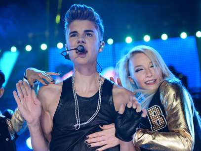 Justin Bieber cantó durante el espectáculo de medio tiempo del campeonato de futbol canadiense entre los Argonauts de Toronto y los Stampeders de Calgary. Foto: The Canadian Press, Sean Kilpatrick / AP