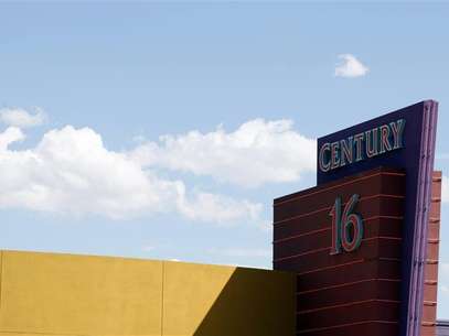 The Century 16 movie theater where 12 were killed and dozens injured on July 20, 2012, is pictured in Aurora July 26, 2012. Foto: Rick Wilking / Reuters