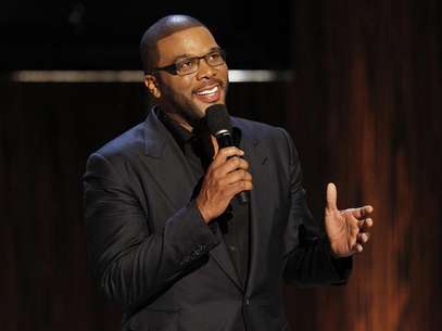 Actor and director Tyler Perry speaks during the taping of the Spike TV special tribute "Eddie Murphy: One Night Only" at the Saban theatre in Beverly Hills, California November 3, 2012. Foto: Mario Anzuoni / Reuters