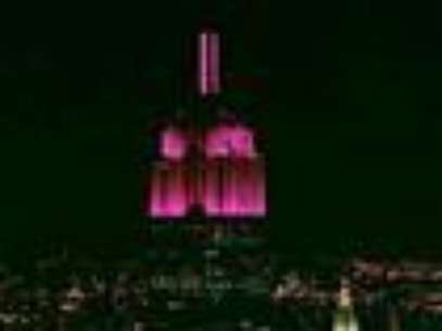The Empire State Building is getting a high-tech upgrade to its exterior lighting system. A new LED grid with bathe the iconic building in millions of shades of color. (Nov. 28)  Foto: AP