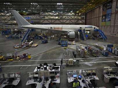 A Boeing 787 sits on the assembly line at the company's operations in Everett, Washington, October 18, 2012. Foto: Andy Clark / Reuters